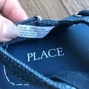 Children's Place Shoes - Boys sandals Blue never worn, Brown worn twice Children's Place Shoes - Boys sandals Blue never worn, Brown worn twice